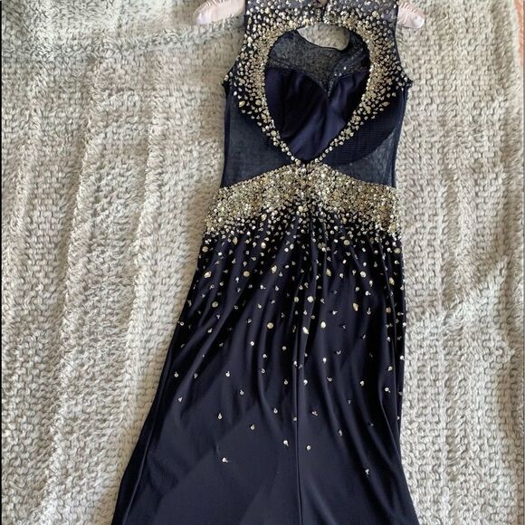 Gorgeous Navy Formal (Prom) Dress Embellished With Sequin’s & Crystals - Picture 4 of 15